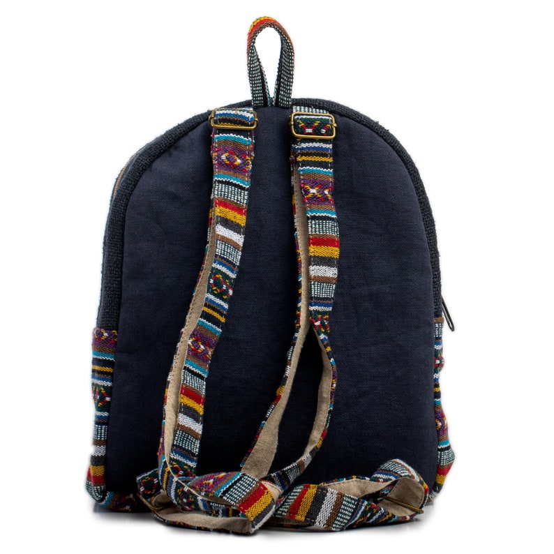 Crochet Wayuu Backpack – Arttico.net